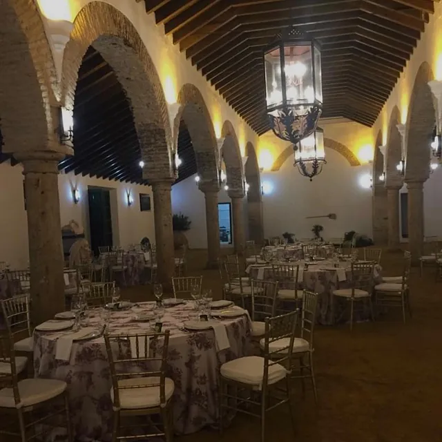 Restaurante Domínguez Restaurante y salón de eventos