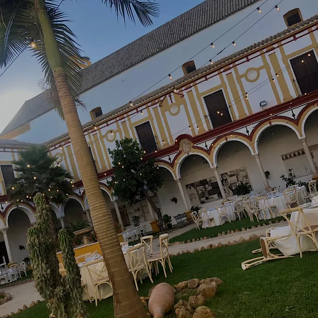Restaurante Domínguez Restaurante y salón de eventos